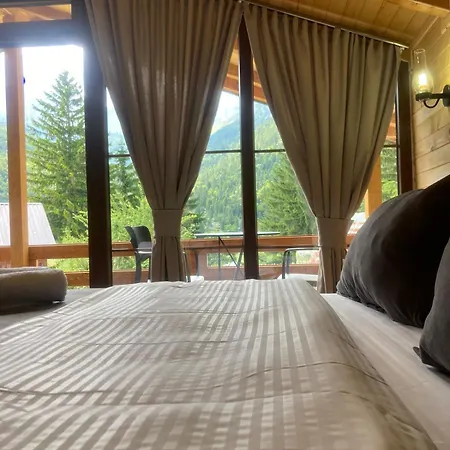 Bujtina Turi Guest house